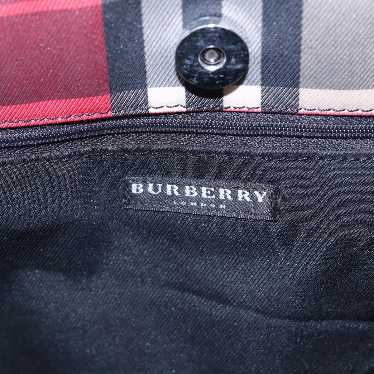 BURBERRY Handbag